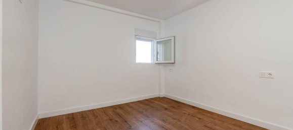 2 bedrooms Apartment in Granada, Spain No. 166654 9