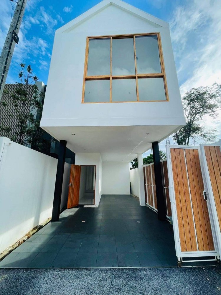 3 bedrooms Cafe / restaurant in Phuket, Thailand No. 7813