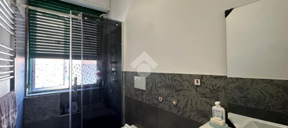 3 chambres Appartement à Genoa, Italy No. 359975 11
