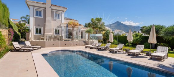 6 Schlafzimmer Villa in Marbella, Spain, Nr. 211423 5