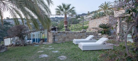 Вилла с 3 спальнями в Бордигера, Италия № 108938 26