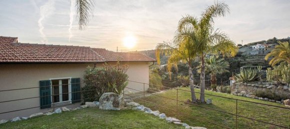 Вилла с 3 спальнями в Бордигера, Италия № 108938 30