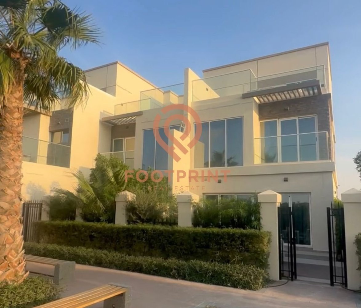 Таунхаус с 4 спальнями в Дубай, ОАЭ № 23902