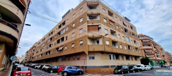 Apartamento de 2 dormitorios en Torrevieja, Spain No. 177447 24