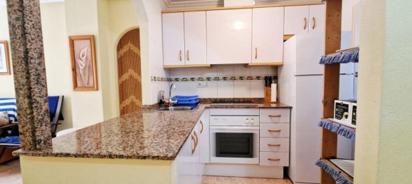 Apartamento de 2 dormitorios en Torrevieja, Spain No. 177447 10