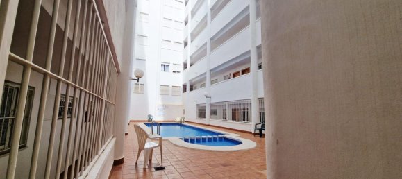 Apartamento de 2 dormitorios en Torrevieja, Spain No. 177447 19