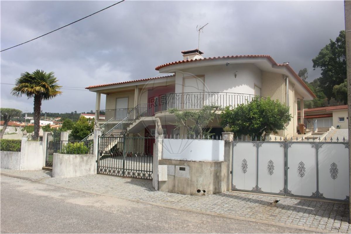 6 bedrooms House in Cervaes, Portugal No. 183395
