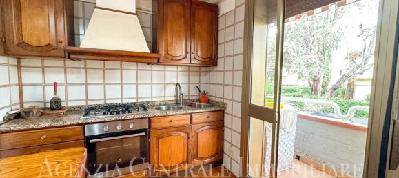 6 rooms Apartment in Grosseto, Italy No. 214729 35