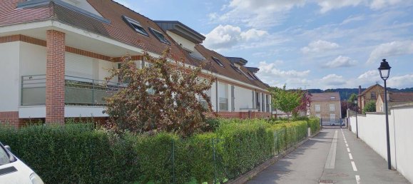 2 غرف نوم شقة في L'Isle-Adam, France رقم 334362 3