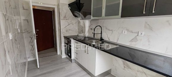 3 غرف نوم شقة في Loures, Portugal رقم 93501 33