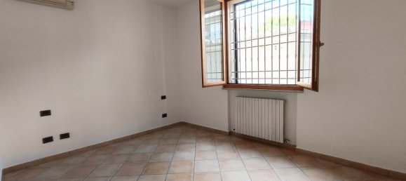 4 bedrooms Villa in Forlì, Italy No. 314105 13