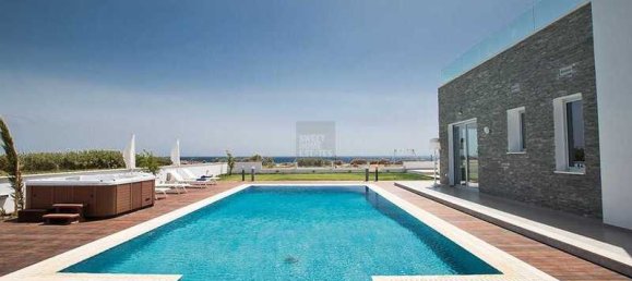 6 bedrooms Commercial property in Ayia Napa, Cyprus No. 6384 8