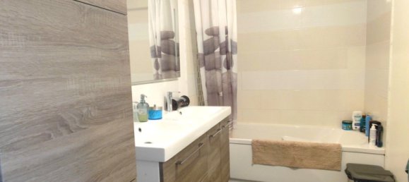 Casa de 3 dormitorios en La Guerche-de-Bretagne, France No. 279475 6