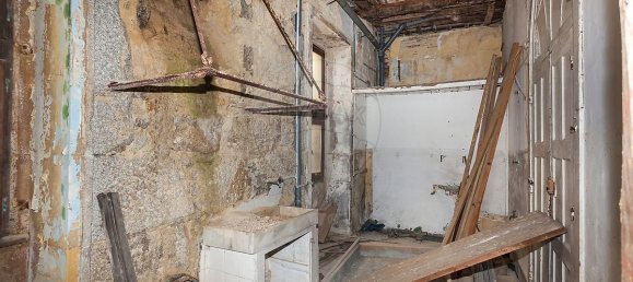 10 chambres Bâtiment à Porto, Portugal No. 132815 17