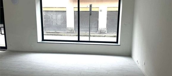 Imóvel comercial em Bovisio Masciago, Italy 80 m² N.º 137754 18