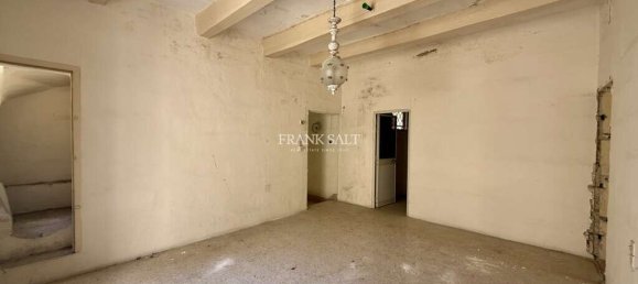 Таунхаус с 4 спальнями в Флориана, Мальта № 3066 9