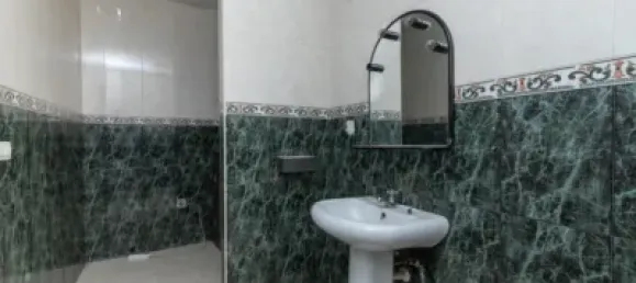 Gewerbliche Immobilie in Armilla, Spain 156m², Nr. 181200 7