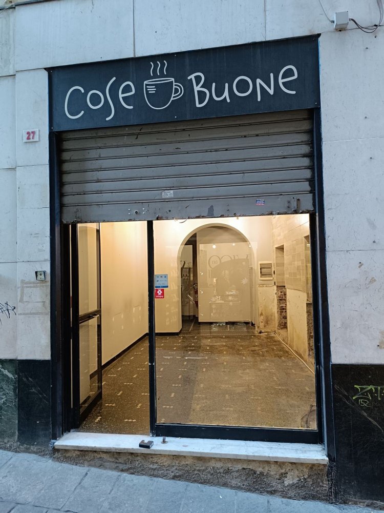 35m² Commercial property in Genoa, Italy No. 36917