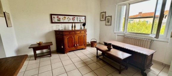 Квартира с 4 комнатами в Понтедера, Италия № 276281 7