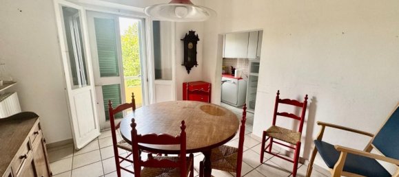 Квартира с 4 комнатами в Понтедера, Италия № 276281 11