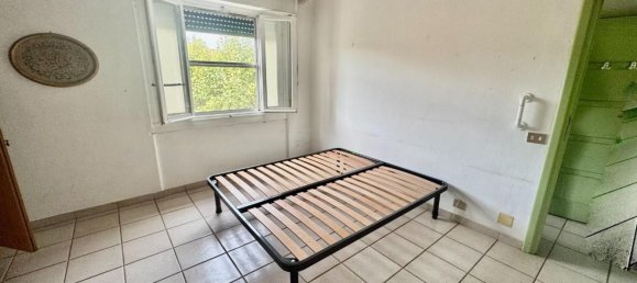 Квартира с 4 комнатами в Понтедера, Италия № 276281 20