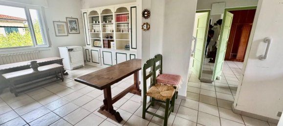 Квартира с 4 комнатами в Понтедера, Италия № 276281 8