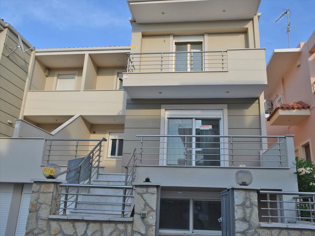 4 bedrooms Property in Corinth, Greece No. 7658