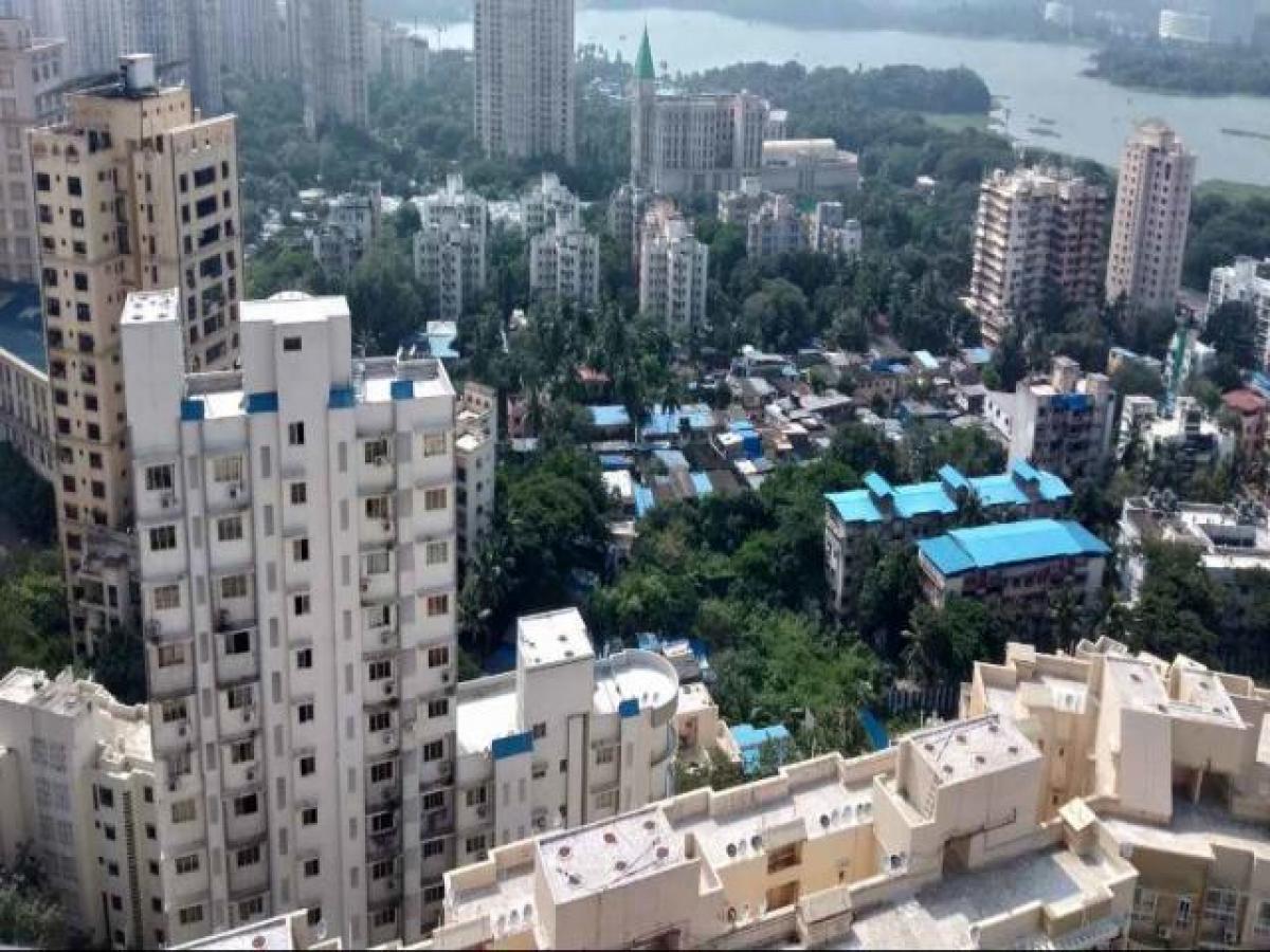 2 bedrooms House in Mumbai, India No. 24447