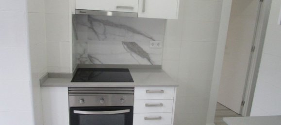 Studio in Lisbon, Portugal, Nr. 151932 7