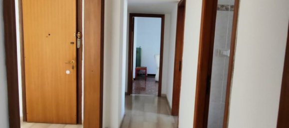 3غرفة شقة في Rapallo, Italy رقم 213860 12