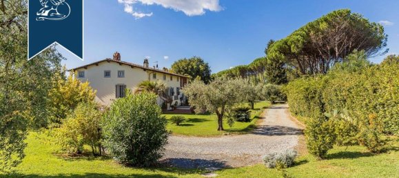8 bedrooms Villa in Capannori, Italy No. 331193 24