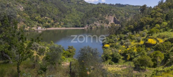 قطعة أرض في Oliveira do Douro, Portugal 190متر مربع رقم 82119 6