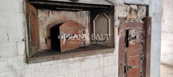 Laden in Victoria, Malta, Nr. 11987 23