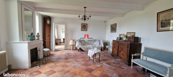 Дом с 13 комнатами в Жиронда, Франция № 342362 6