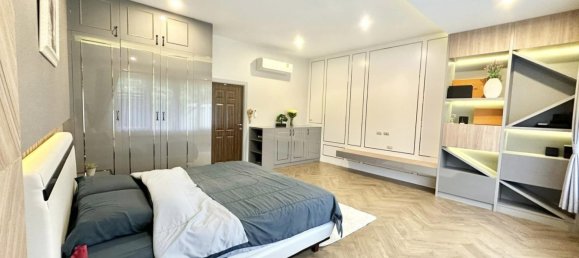 6 bedrooms Cafe / restaurant in Bang Lamung, Thailand No. 10534 9