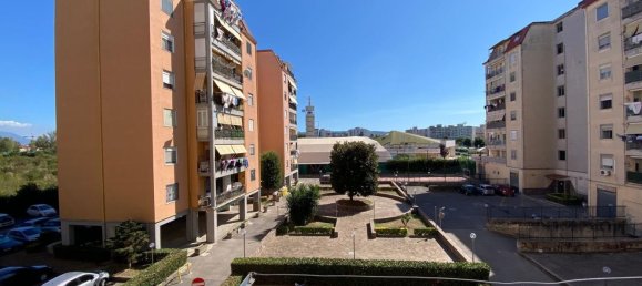 3 bedrooms Apartment in Giugliano in Campania, Italy No. 373001 7