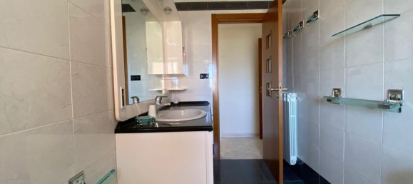 3 bedrooms Apartment in Giugliano in Campania, Italy No. 373001 10