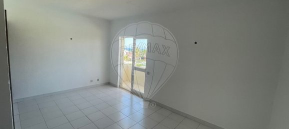 4 bedrooms House in Guia, Portugal No. 17766 4