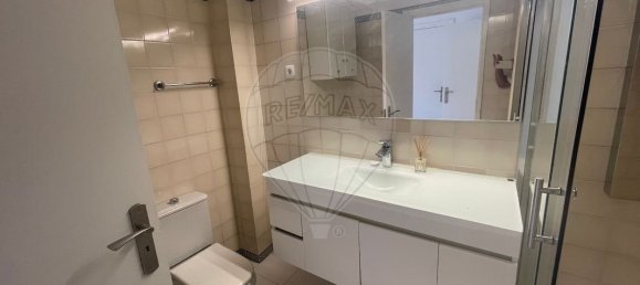 4 bedrooms House in Guia, Portugal No. 17766 7