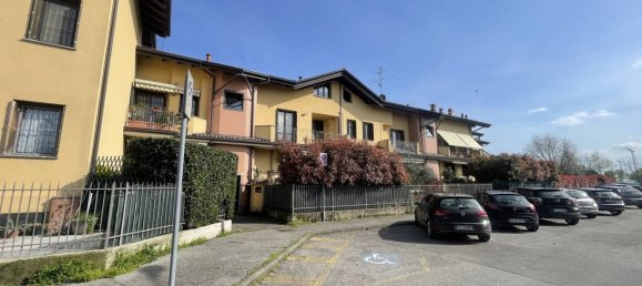 2 chambres Appartement à Bellinzago Lombardo, Italy No. 176873 23