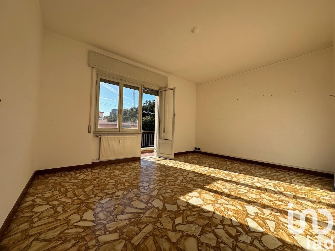 6-Zimmer Wohnung in Arenzano, Italy, Nr. 137564