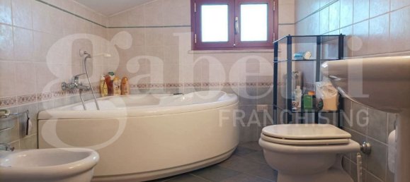 Villa de 6 divisões em Quartu Sant'Elena, Italy N.º 267642 28