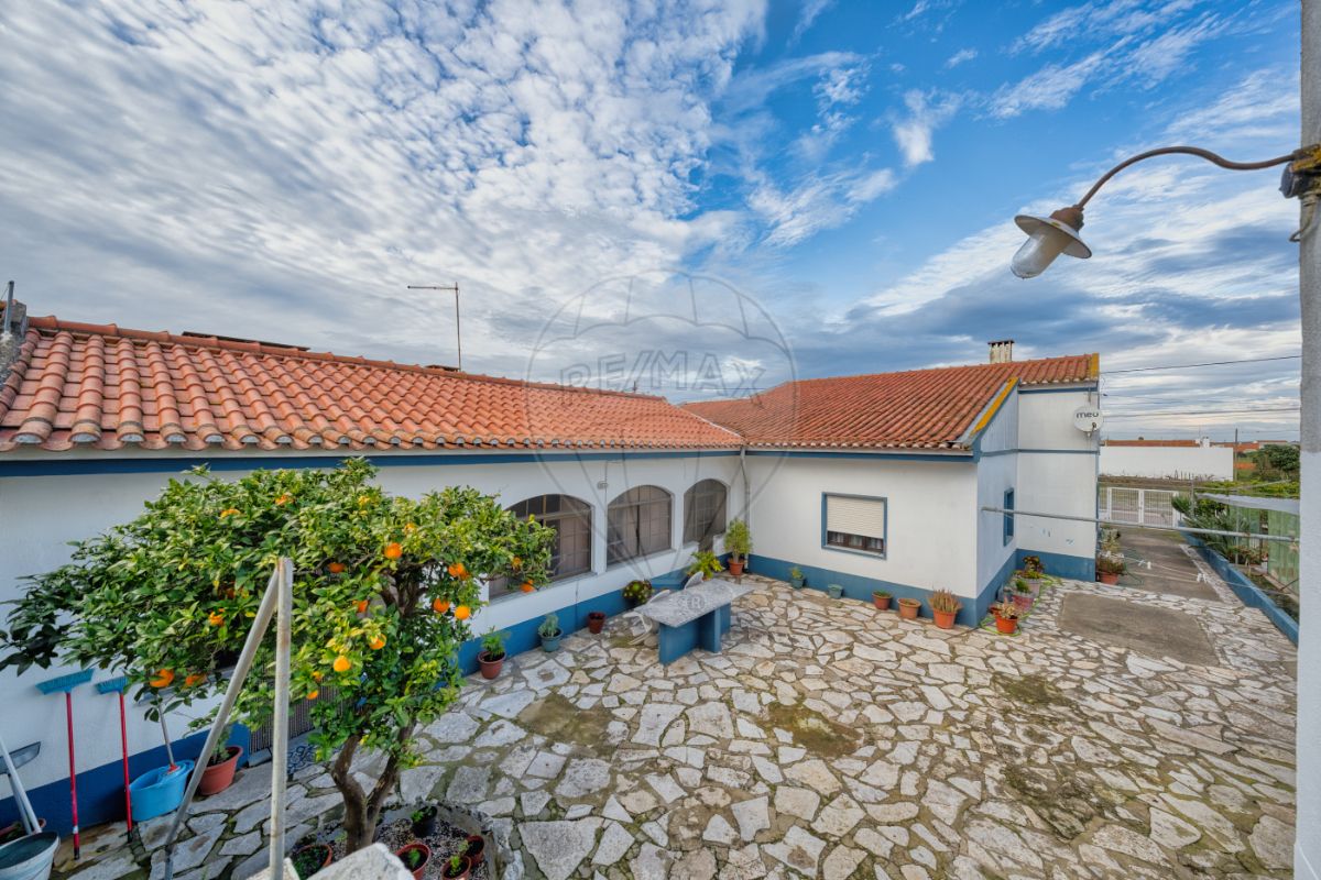 5 chambres Maison à Fazendas de Almeirim, Portugal No. 183474