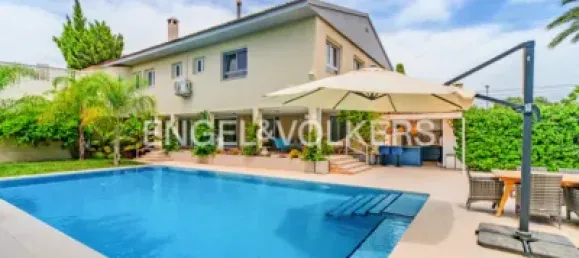 7 غرف نوم فيلا في Alicante, Spain رقم 133507 30