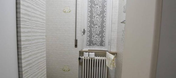 4 rooms Apartment in Salsomaggiore Terme, Italy No. 158716 10