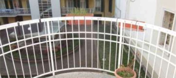 Apartamento de 3 divisões em Voghera, Italy N.º 274855 8