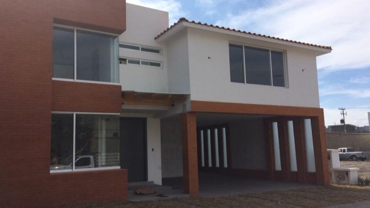 Дом с 3 спальнями в Мехико, Мексика № 213925