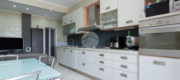 2 bedrooms Apartment in Beinasco, Italy No. 305699 4