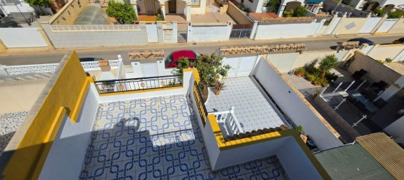 3 bedrooms House for sale in Torrevieja, Alicante, Valencian Community, Spain № 365946 4