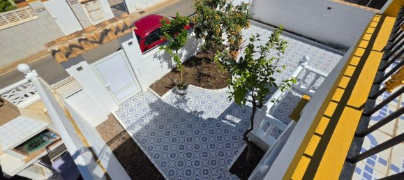 3 bedrooms House for sale in Torrevieja, Alicante, Valencian Community, Spain № 365946 8